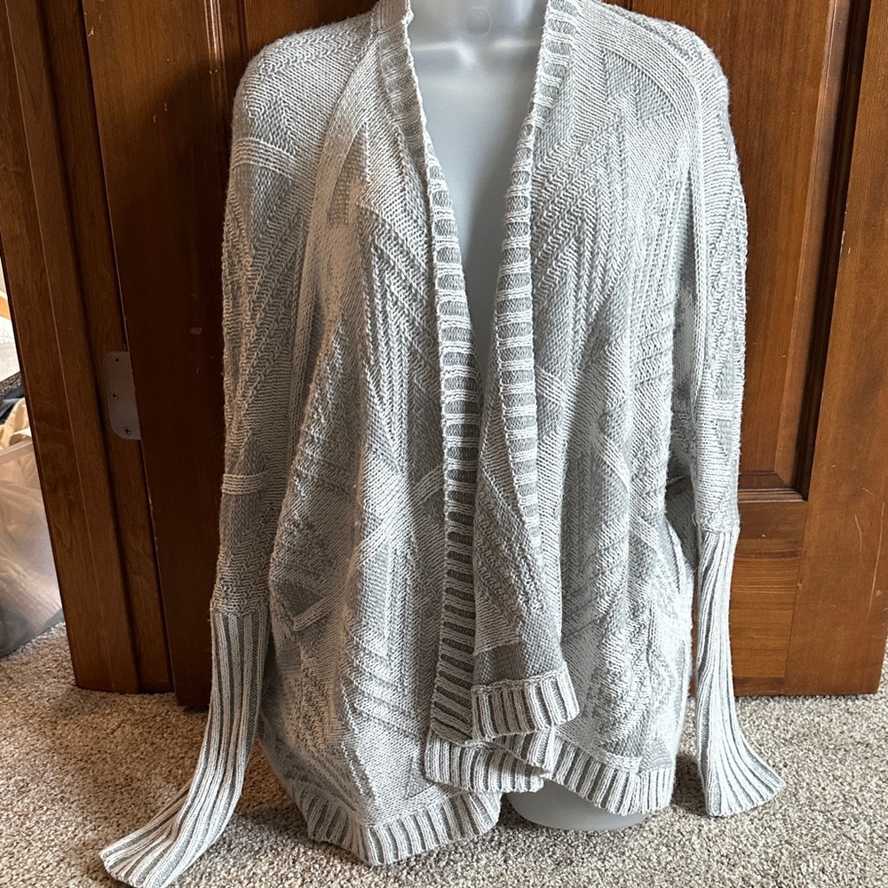 Xhilaration Cream Women's Cardigan